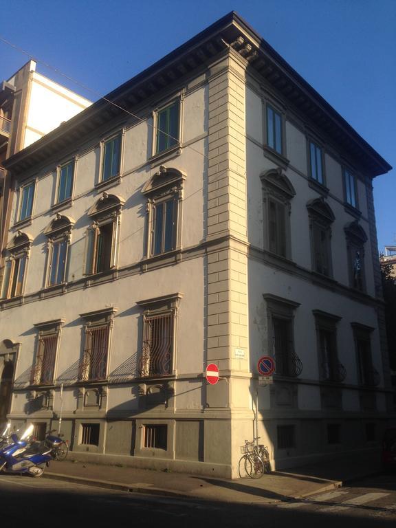 Appartamento Vittoria ฟลอเรนซ์ ภายนอก รูปภาพ